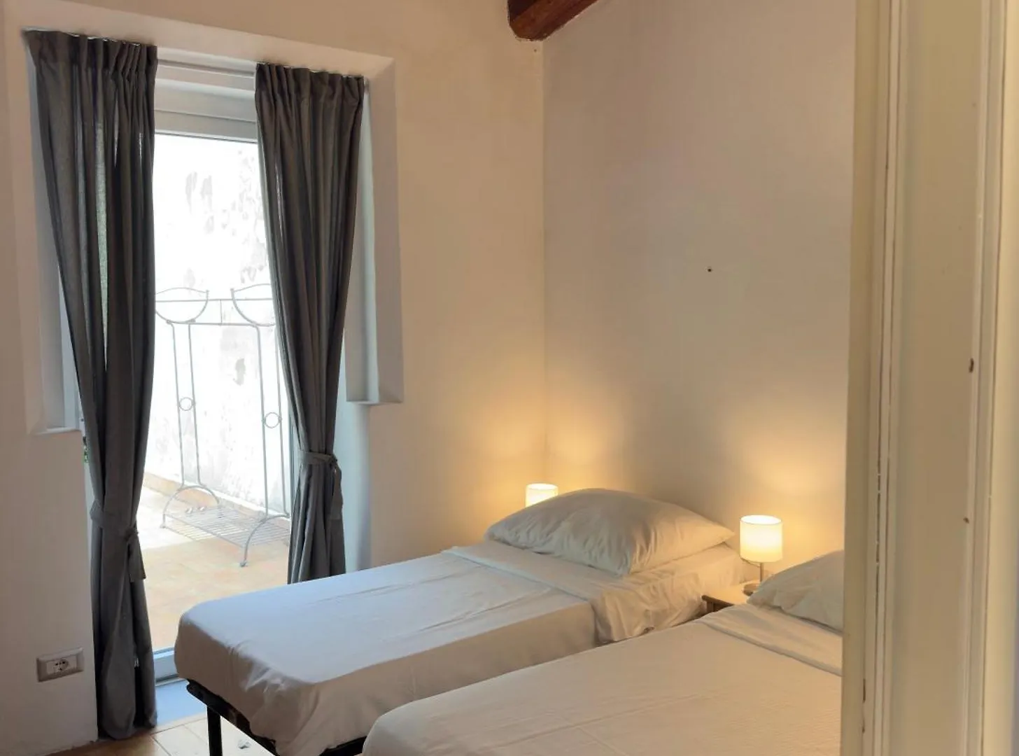 Vin Hotel - Wine Resort And Agriturismo Montieri Farma